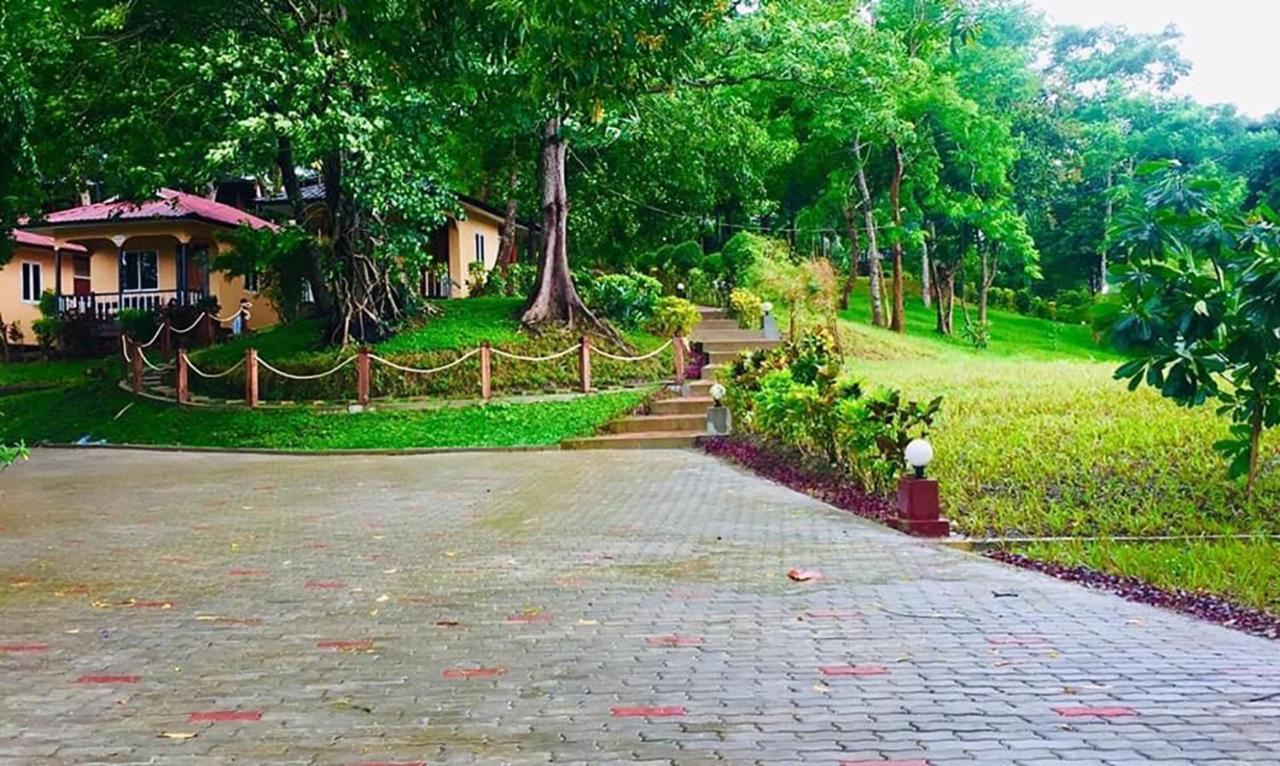 Hill Garden Hotel Chaungtha Exterior foto